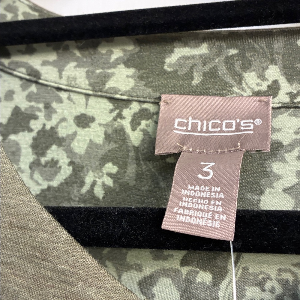 NWT Chico's Olive Patterned Reversible Jacket NWT - image 2